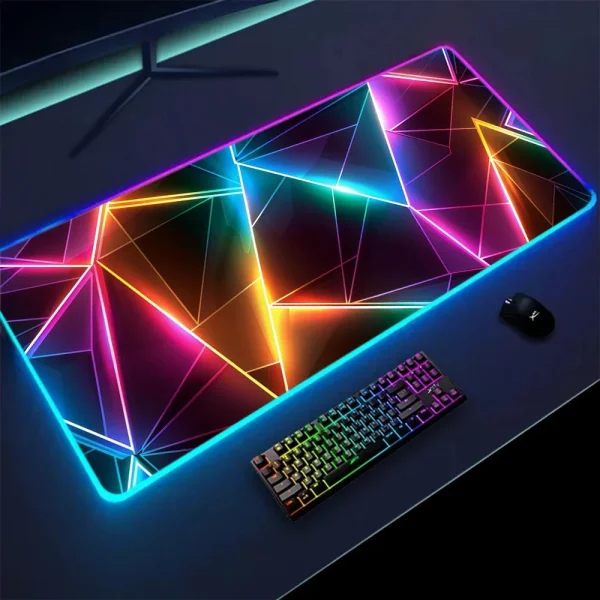 Maxi Tapis de Souris Gaming XXL RGB avec Éclairage LED Multicolore et Surface Antidérapante pour une Expérience de Jeu Immersive – Image 2